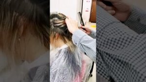 Окрашивание нарощенных волос.