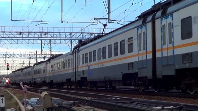 Электропоезд ЭД4М-0503 экспресс сообщением "Крутое - Москва Курский вокзал" смотреть онлайн