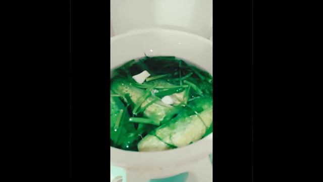 Готовлю манты с говядиной по своему рецепту,малосолим огурчики.Peljemeni,krastavci kiseli.?? смотреть онлайн