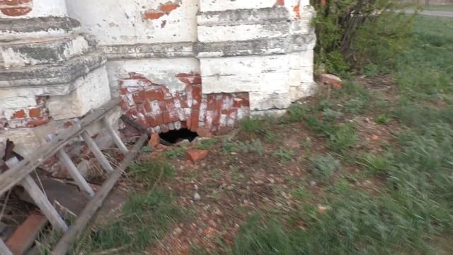 СЕКРЕТЫ СТАРЫХ ХРАМОВ - ПОЧЕМУ ИХ ТАК СТРОИЛИ? смотреть онлайн