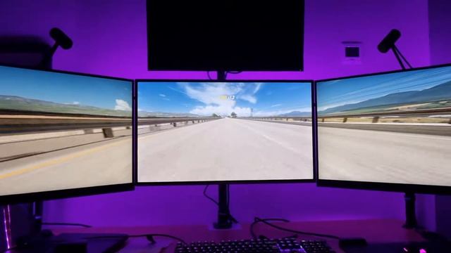 Forza Horizon 5 on triple monitor setup смотреть онлайн