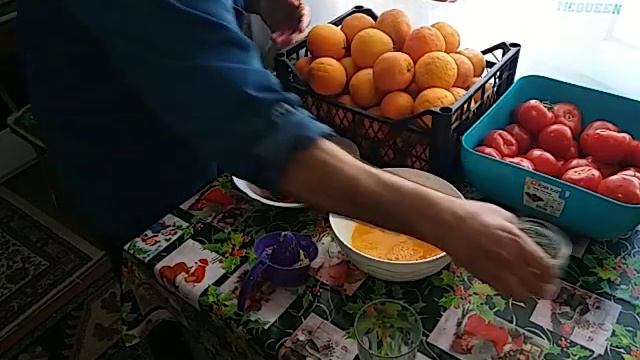 НАТУРАЛЬНЫЕ СОКИ СВОИМИ РУКАМИ И ПОЛЕЗНО И ВКУСНО И ЗАЛОГ ДОЛГОЛЕТИЯ И ХОРОШЕГО НАСТРОЕНИЯ ! смотреть онлайн