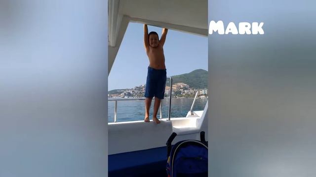 Voznja brodom Budva - Sv.Stefan - Hawaii🛥 Морская прогулка на кораблике Будва - Св.Стефан - Гаваи🛳 смотреть онлайн