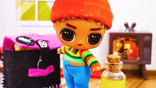 БРАТИК ЦВЕТОЧКА и ЗЛАЯ ПУШИНКА. Видео для детей с куклами ЛОЛ смотреть онлайн