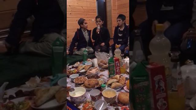красиво поют дети