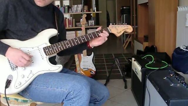 Squier SQ stratocaster '72 (1983) - Big headstock.AVI смотреть онлайн