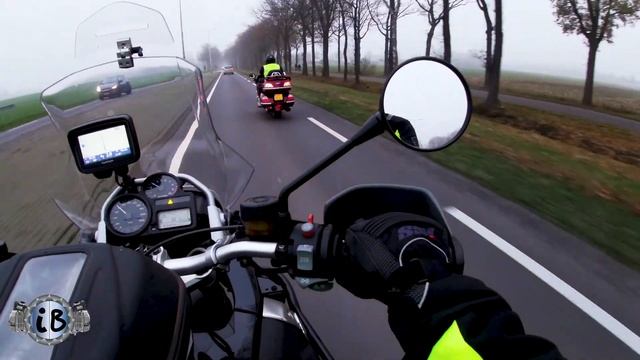 New Bike? Riding a Honda Goldwing GL 1800 смотреть онлайн
