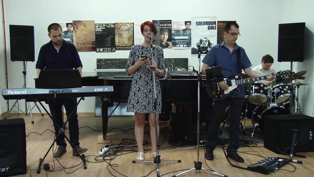 Take5 - It's a heartache cover смотреть онлайн