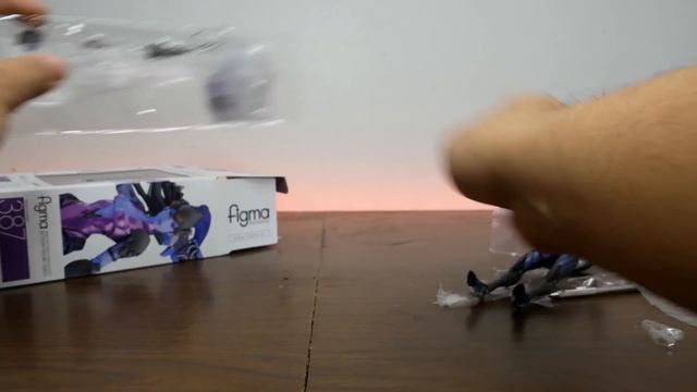 Unboxing: Figma Widowmaker from Overwatch смотреть онлайн