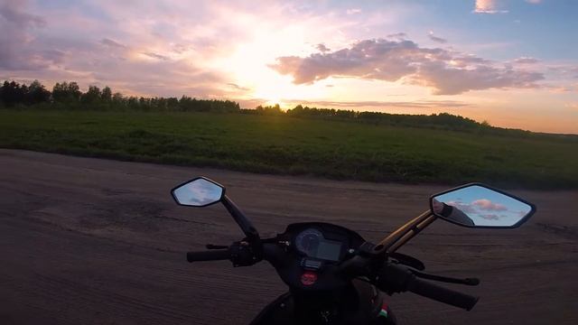 Aprilia sr50, скутер будни смотреть онлайн
