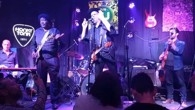 JC Smith/Jimmy Rip "I'm ready" 19° aniversario de Mr. Jones blues pub. 9/10/22 Fiesta del Blues. смотреть онлайн