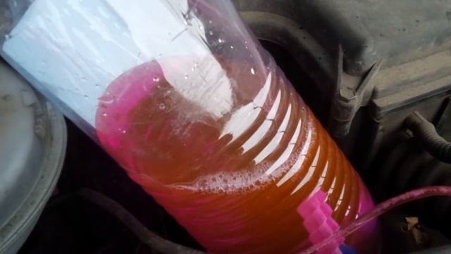 Audi A4 B5 AEB Выпуск воздуха с помощью капельницы смотреть онлайн