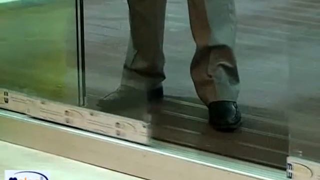 Безрамное остекление. Системы до 4 м. высотой и система под стеклопакет. 7 смотреть онлайн