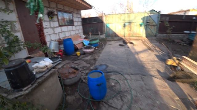 Ловля живца на зиму, рятую карасиків від загибелі, перемістивши їх в інші водойми. смотреть онлайн