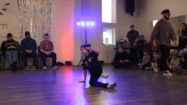 Баттл за 3 место, Breaking, начинающие с 2023 года, "All Option" Breaking Battle, Moscow, 3.02.2024 смотреть онлайн