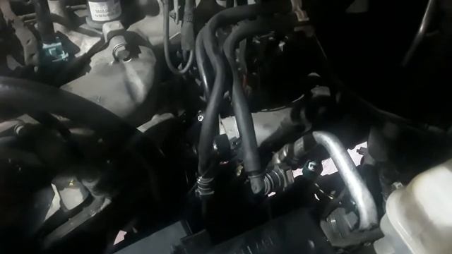 Ssang Yong Rexton D20DT троит, не держит холостые . Проблема с топливной и её решение.