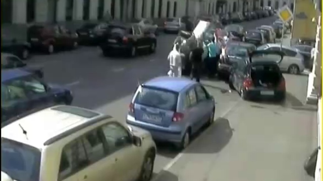 Сумасшедшее вождение или дорожная жесть смотреть онлайн