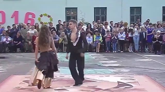 Владислав Бабаев "Мохнатый шмель" смотреть онлайн