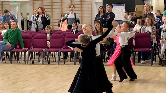 Никита Жариков и Александра Львутина на «ROC 2019» по танцевальному спорту смотреть онлайн