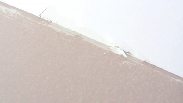 Убераем подтеки на стене. Подрывы краски от скотча. КАкОЙ СКОТЧ ЛУЧШЕ. (UniBOB или FROGTAPE.)