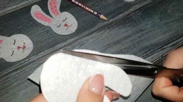 ? Как сделать?Закладки - скрепки.Ты всегда на своей странице. смотреть онлайн