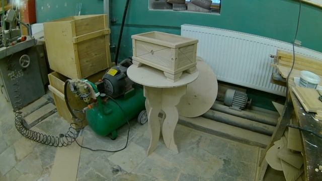 Как сделать сундук из дерева своими руками ! Столярка для начинающего в домашних условиях ! смотреть онлайн