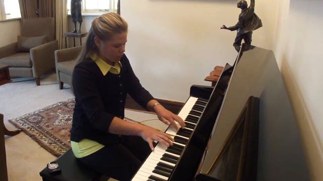 Sonatina in F Major Mila van Wyk смотреть онлайн