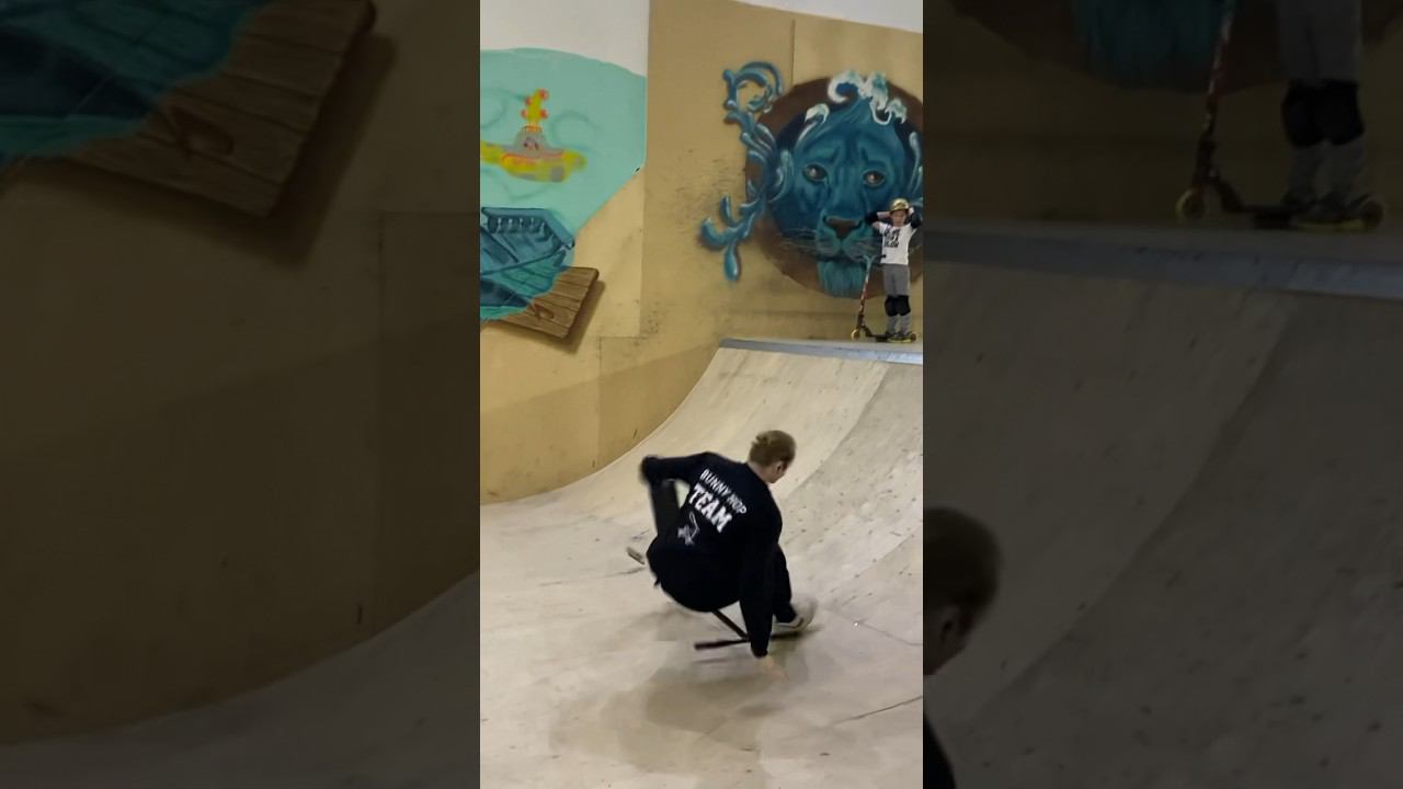 Трюки на самокате это падения. Одевайте защиту⚡ Скейт парк BunnyHop смотреть онлайн