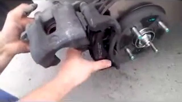 Замена колодок на Kia Rio смотреть онлайн