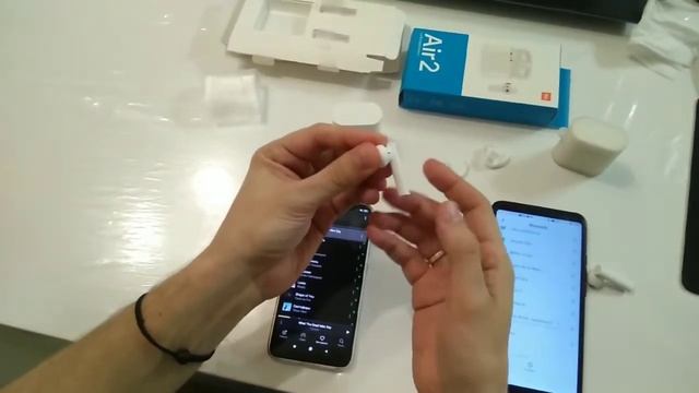 Airdots Pro 2 is working: original vs. fake! смотреть онлайн