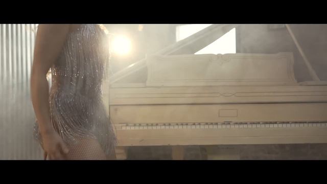 ELIZABETH REMIX (Video Oficial) Jose Manuel El Sultan X Alex Bueno смотреть онлайн