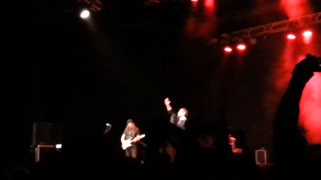 Океан Ельзи - Коли тобі важко (Düsseldorf, 17.04.2015) смотреть онлайн