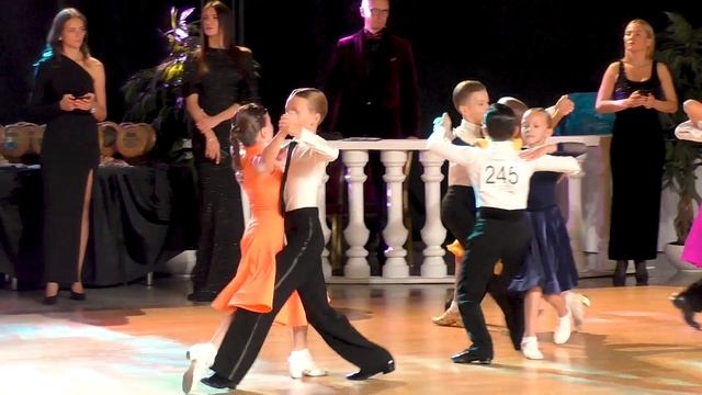 Медленный вальс. Дети 2 пары. Гран-при «Стань чемпионом». BDA Open Festival 2023 (Минск, 07.10.2023 смотреть онлайн
