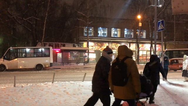 Торговое помещение - Мос. обл., г. Люберцы, Электрификации улица, д. 20а (ж/д ст. Панки) - 000167 смотреть онлайн