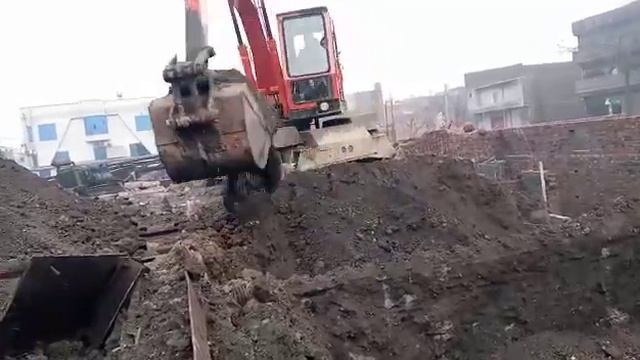 Excavator machine Daewoo working in Gujranwala Pakistan Wali Khan Dil Par Zakhmi смотреть онлайн