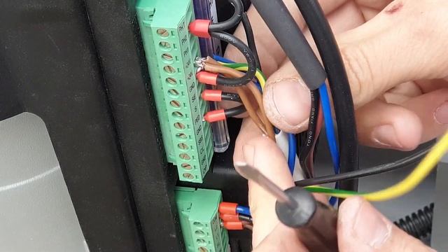 Подключение фотоэлементов и сигнальной лампы к электроприводу ворот AIUTECH ROTEO RTO-500