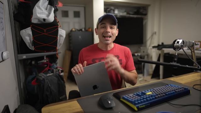 YOU Should Buy the M3 Max MacBook Pro 16, And Here's Why! смотреть онлайн