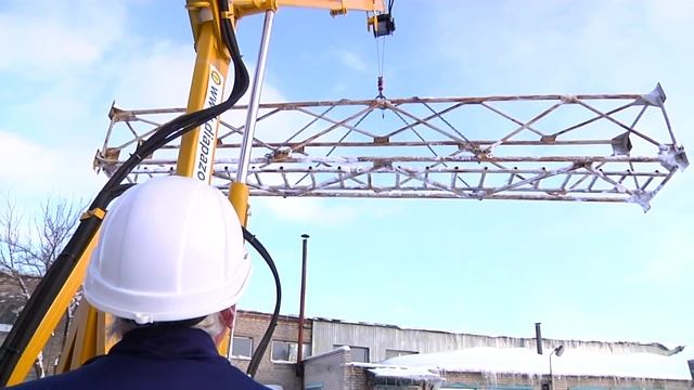 Манипулятор тракторный с лебедкой ГСТМ-1000 Диапазон смотреть онлайн