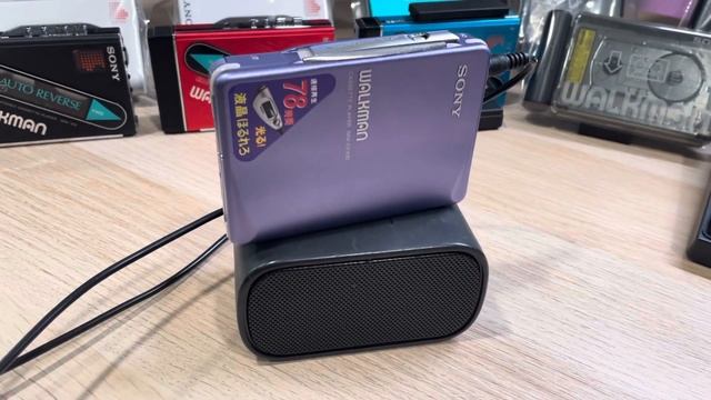 Sony WM-EX900 Walkman Cassette Player, Excellent Purple ! Tested & Working ! смотреть онлайн