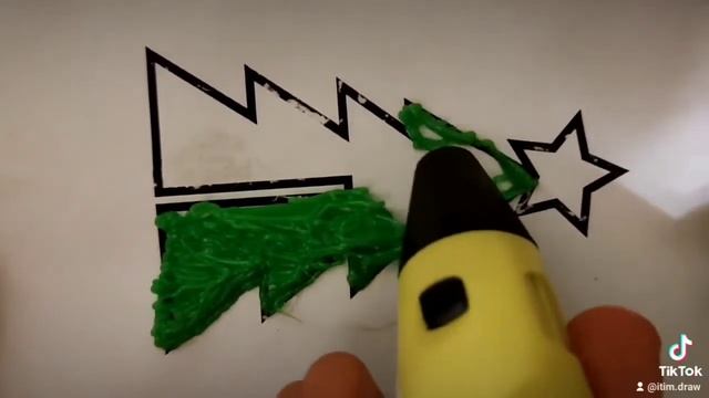 Рисуем ёлку с помощью 3D ручки✍️ смотреть онлайн