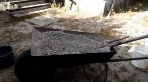 Как замесить бетон без бетономешалки. Как правильно замесить бетон вручную.