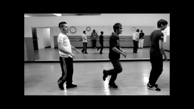 Di 'n' Pi 'n' Dance - Scatti di Danza смотреть онлайн