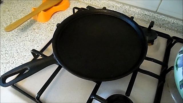 Печем блины на сковороде Gipfel Violoncelo #gipfel #гипфел смотреть онлайн