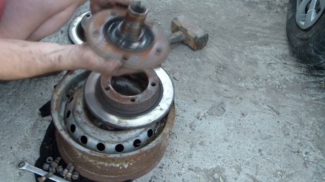 Замена Передних Тормозных Дисков и Колодок на Ниве-Шевроле (ВАЗ) смотреть онлайн