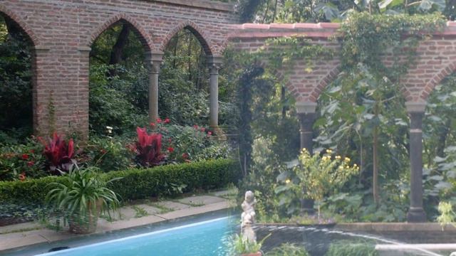 Falaise- The Guggenheim Estate смотреть онлайн