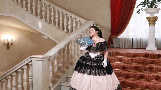 "БЫЛЫЕ РАДОСТИ"... (Фото со стены Екатерины Воронцовой-Хан (Балашиха) - Поёт Валерий Агафонов) смотреть онлайн