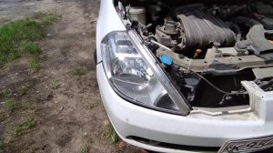 Как поменять переднюю фару Ниссан Тиида Латио sc11