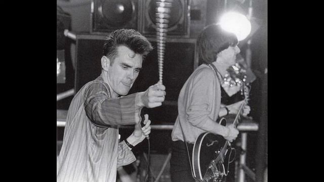 The Smiths Live | Back To The Old House | The Free Trade Hall | March 1984 смотреть онлайн