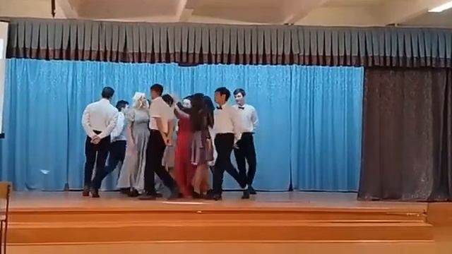 Осенний вальс, МБОУ Загустайская СОШ, 10 кл смотреть онлайн