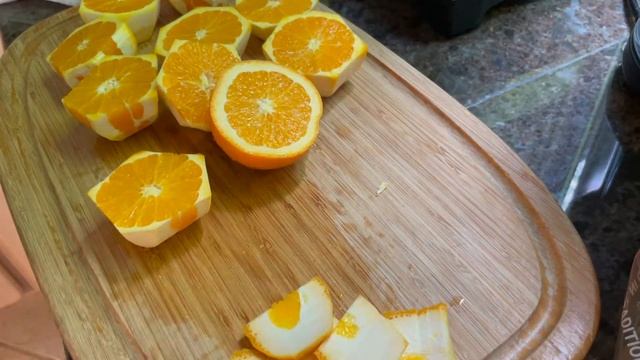 Making Orange Juice смотреть онлайн